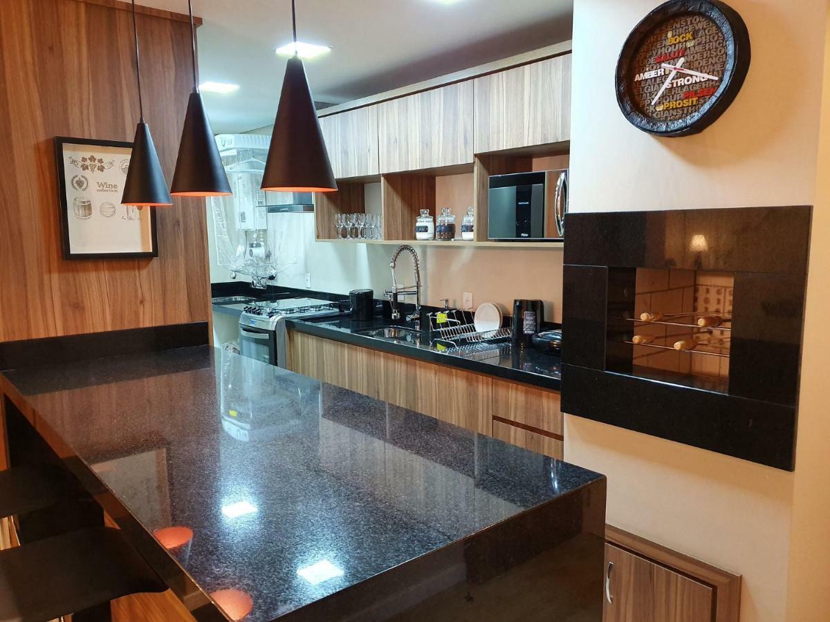 Apto Luxo 800M R. Coberta | 2 Suites | Mobiliado Gramado Exteriör bild